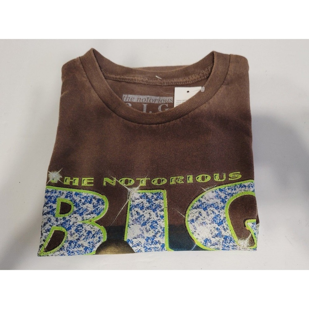 Biggie Smalls‎ Notorious B.I.G. T-shirt-size SMALL- VINTAGE LOOK